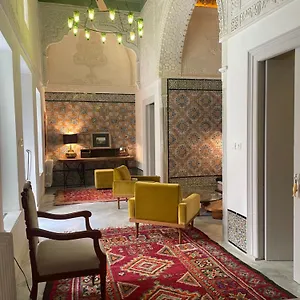 https://villa-maison-typique-de-la-medina.tunis-best-hotels.com